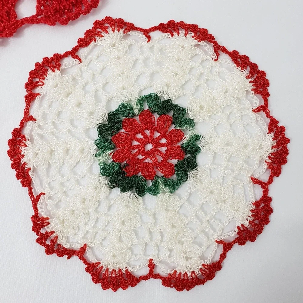 Vintage Crochet Doilies Red White Green 7 Inches Set Of 5